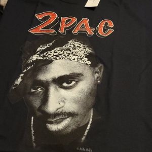 Mens L Black Bandana 2Pac Graphic Tee Shirt NWT